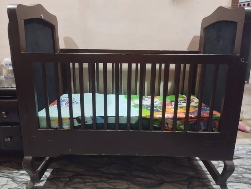Baby Cot 0