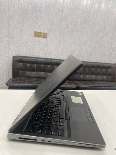 Dell Precision 7540— Heavy workstaion