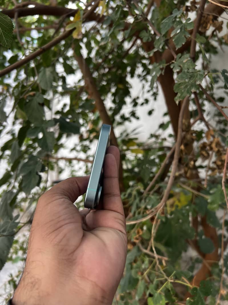 Apple iPhone XR 2