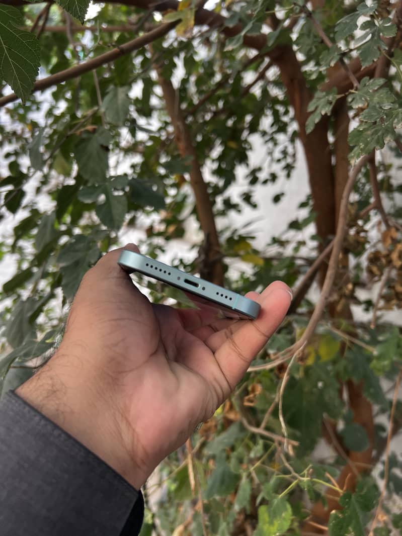 Apple iPhone XR 3
