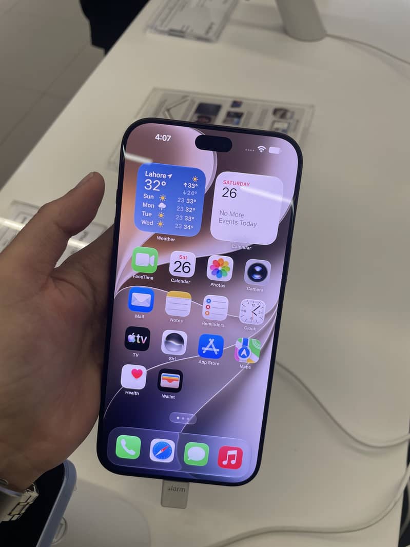 Apple iPhone 18 Pro Max 3