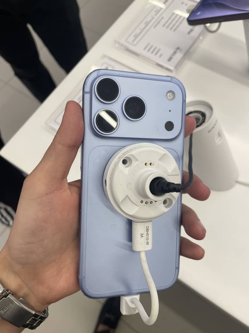 Apple iPhone 18 Pro Max 5