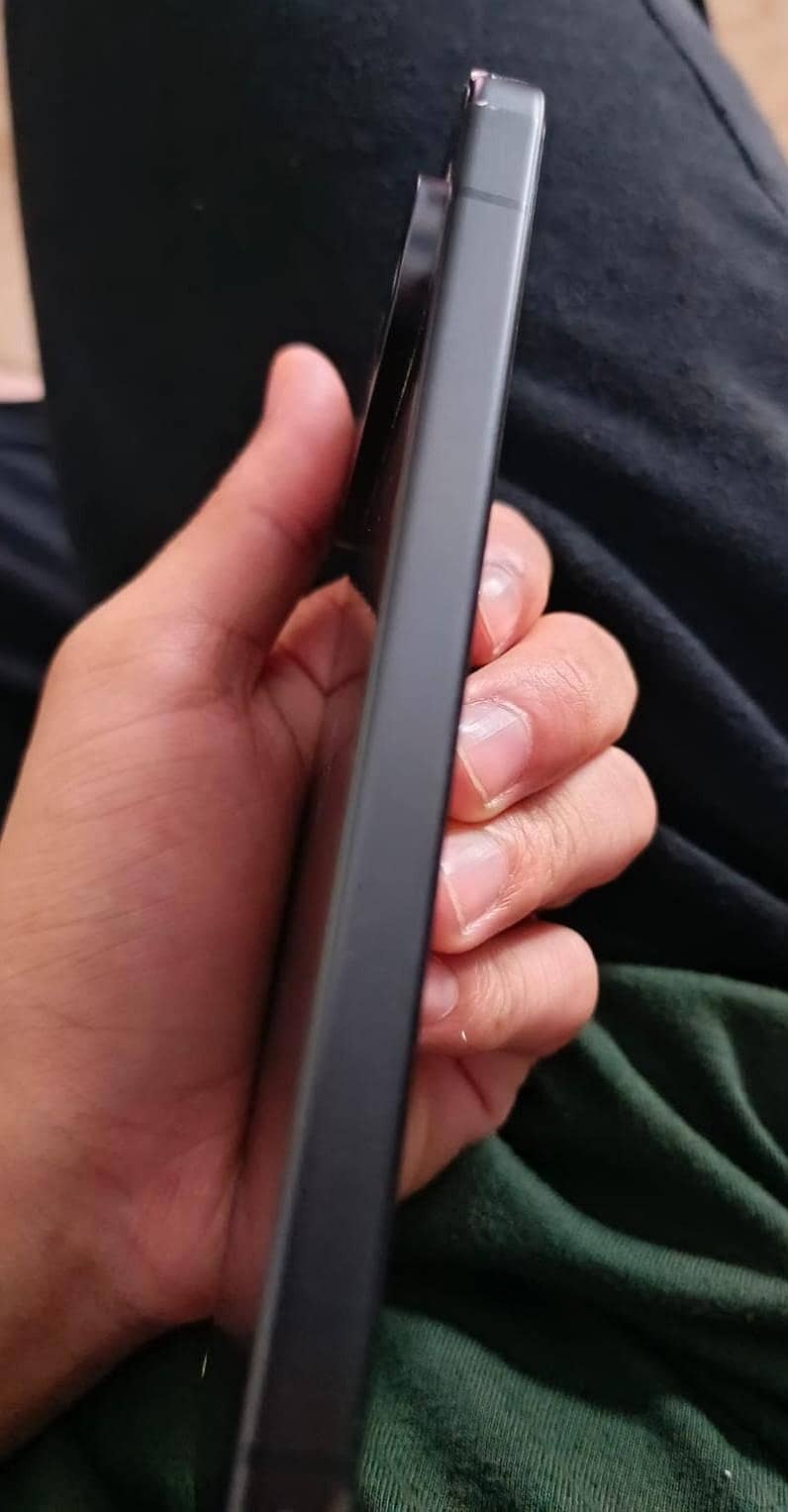 Google Pixel 9 2