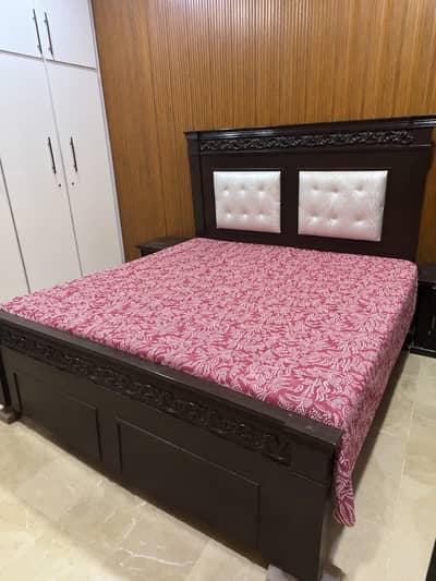 brown bed
