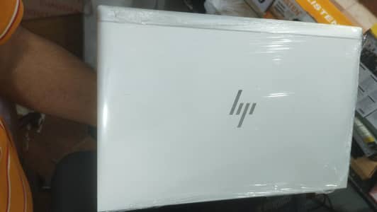 HP ELITE BOOK 840 G7
