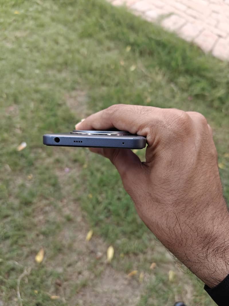 Realme 13 Plus 1