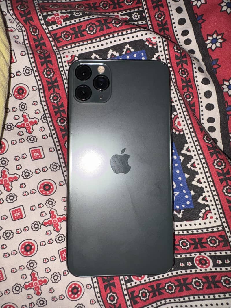 Apple iPhone 11 Pro Max 3