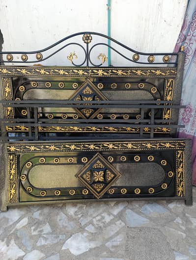 Iron Double Bed Frame – Black & Gold Fancy Design