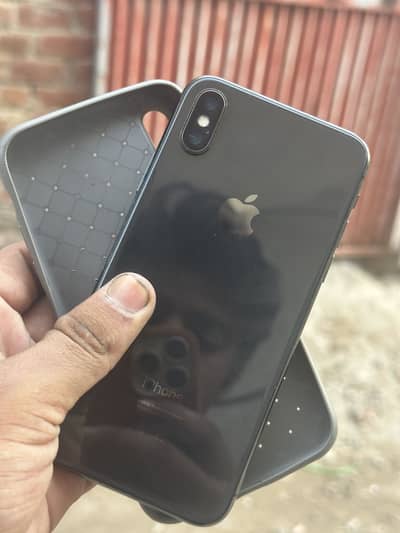 Apple iPhone X pta approved  03324500996
