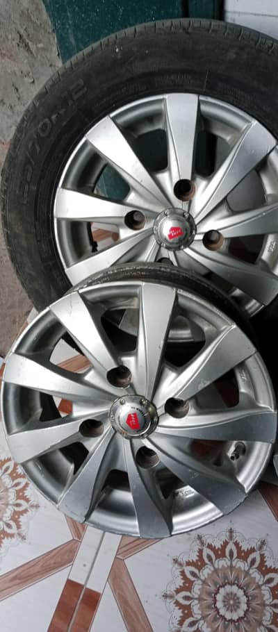 small car  Rimm size 12