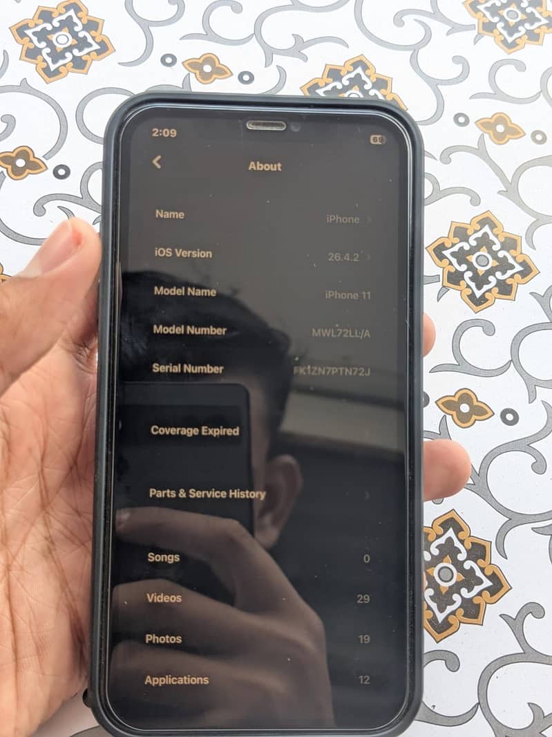 iPhone 11 4