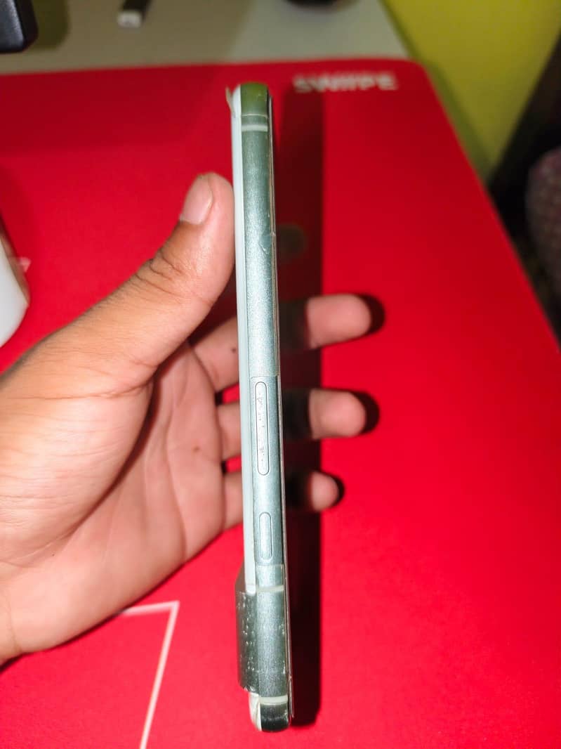 Google Pixel 8 3