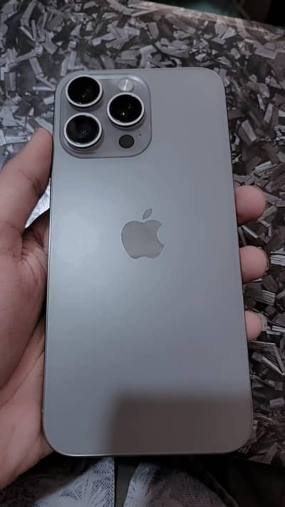 Apple iPhone 15 Pro Max