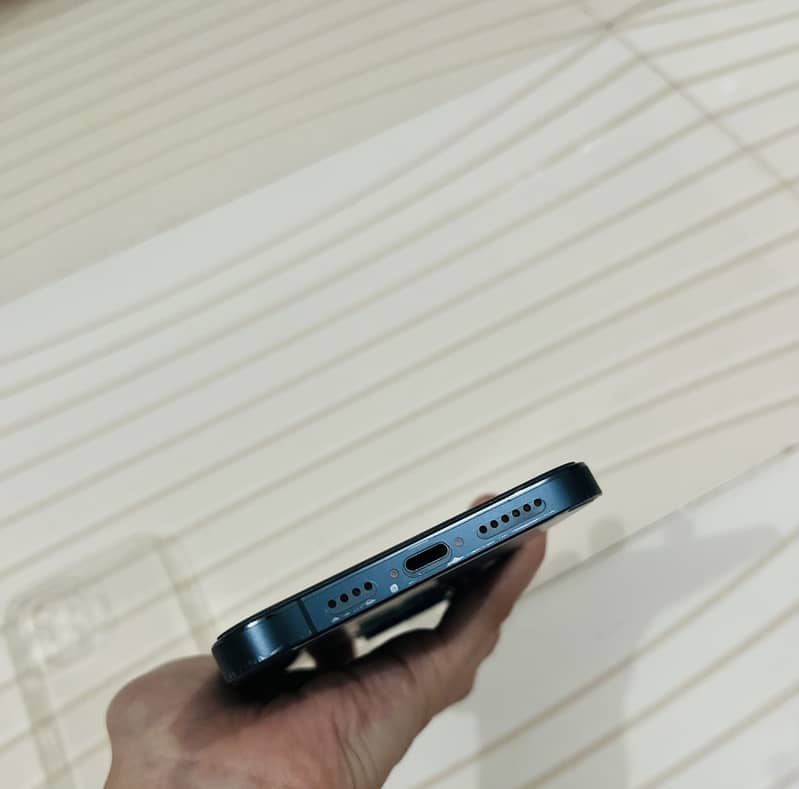 Apple iPhone 12 Pro Max 1