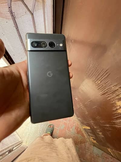 Google Pixel 7 Pro 128gb good phone