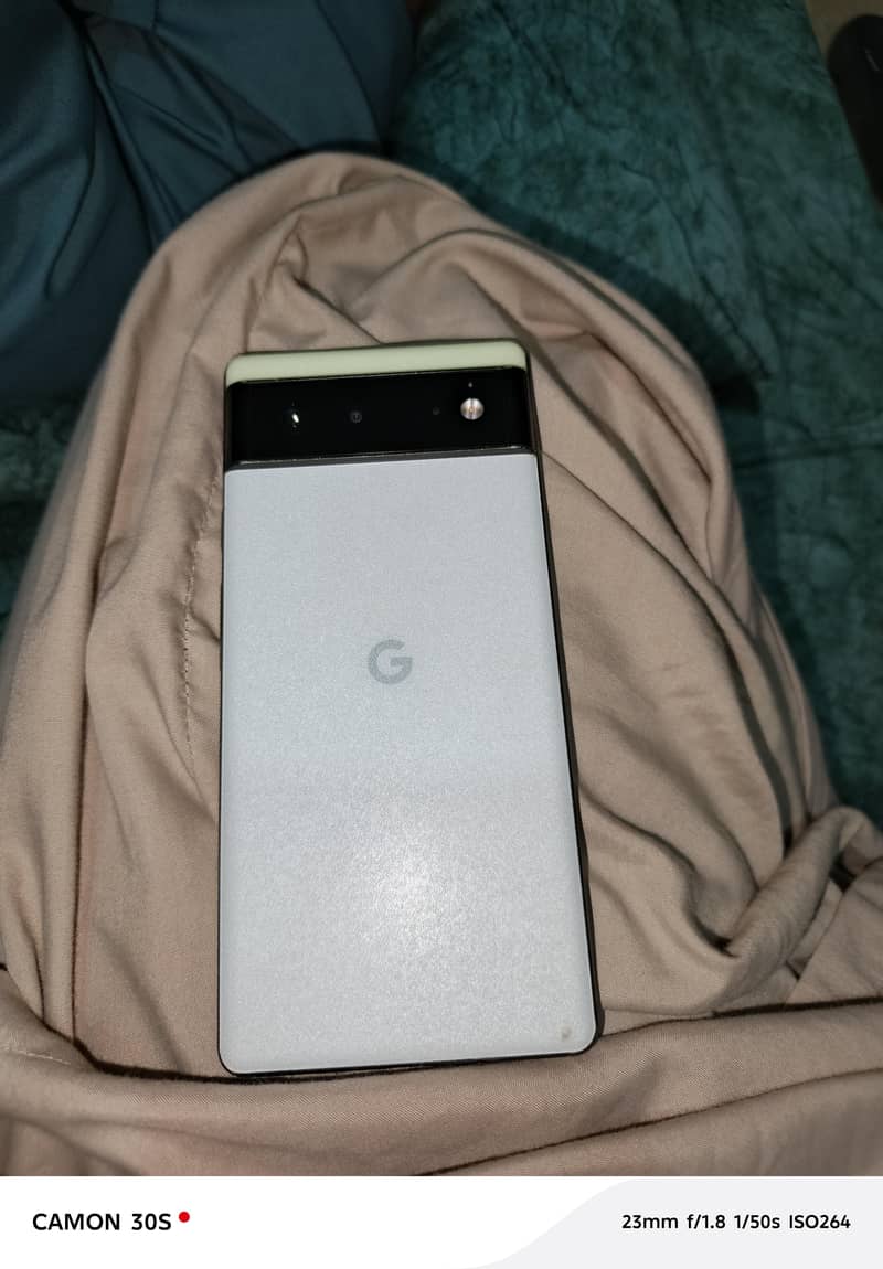 Google Pixel 6 0