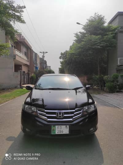 Honda City IVTEC 2015 fast owner 82000 milage