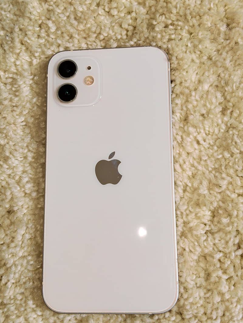 Apple iPhone 12 0