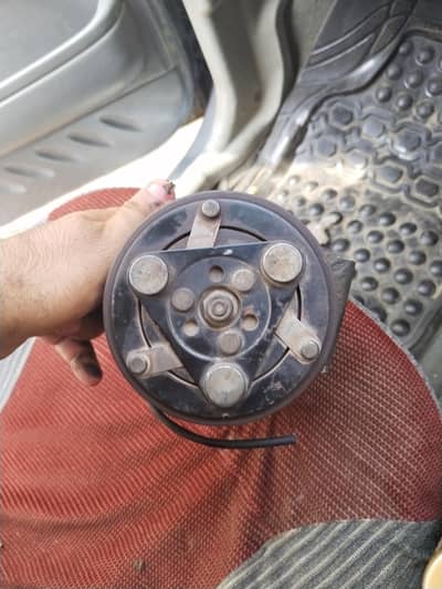 Honda Life ka AC Compressor