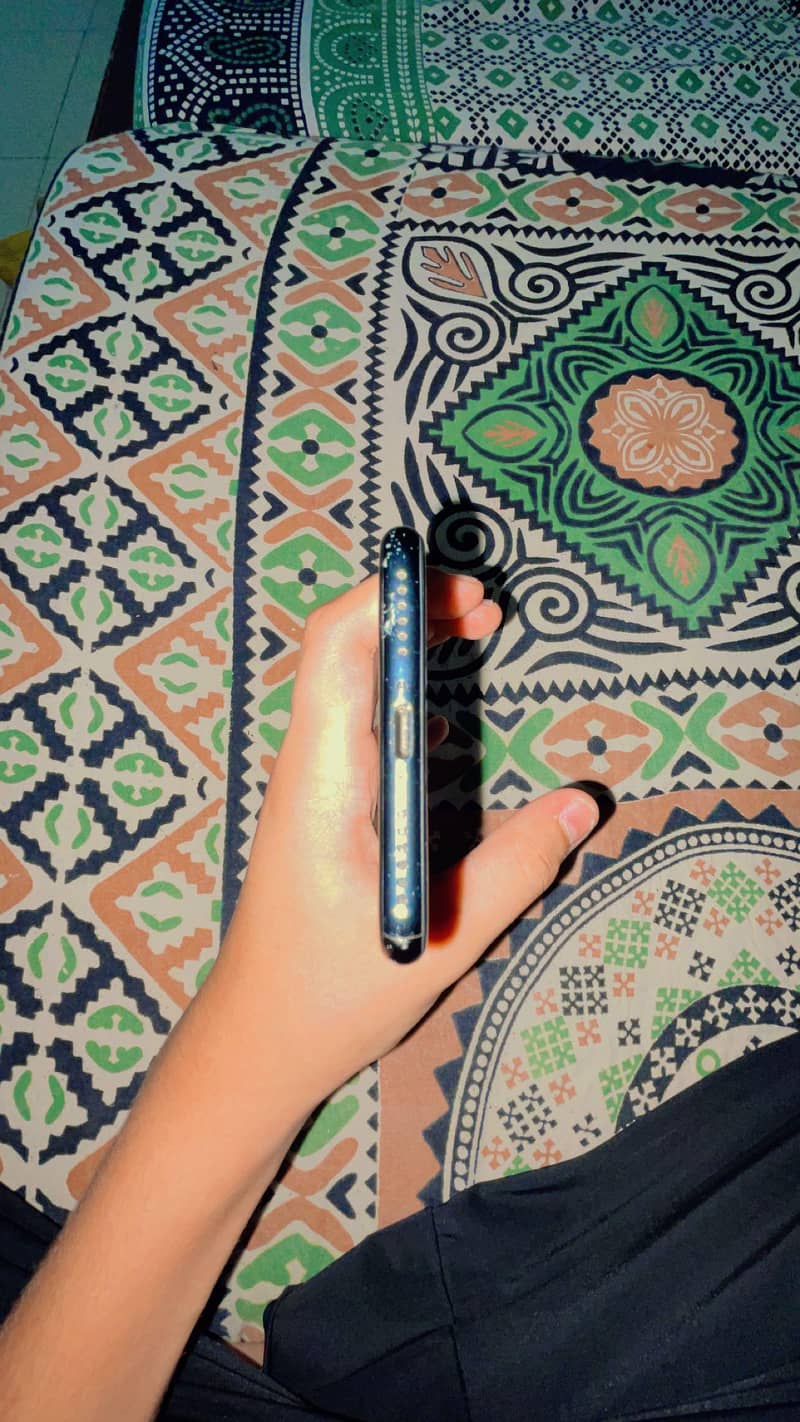 Apple iPhone 7 4