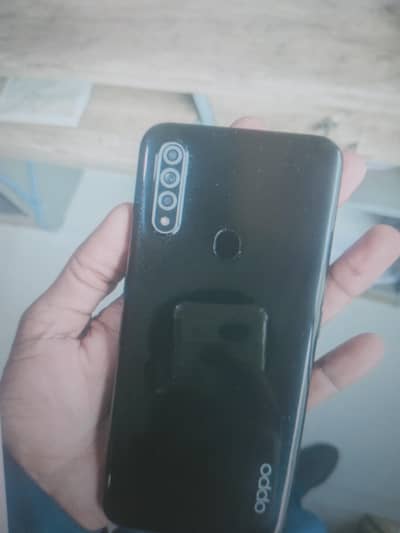 OPPO A31