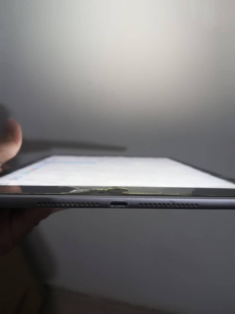 iPad 5th generation 3