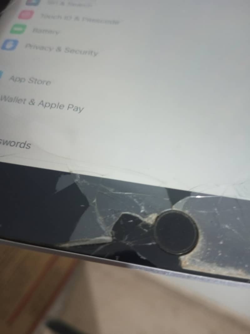 iPad 5th generation 4
