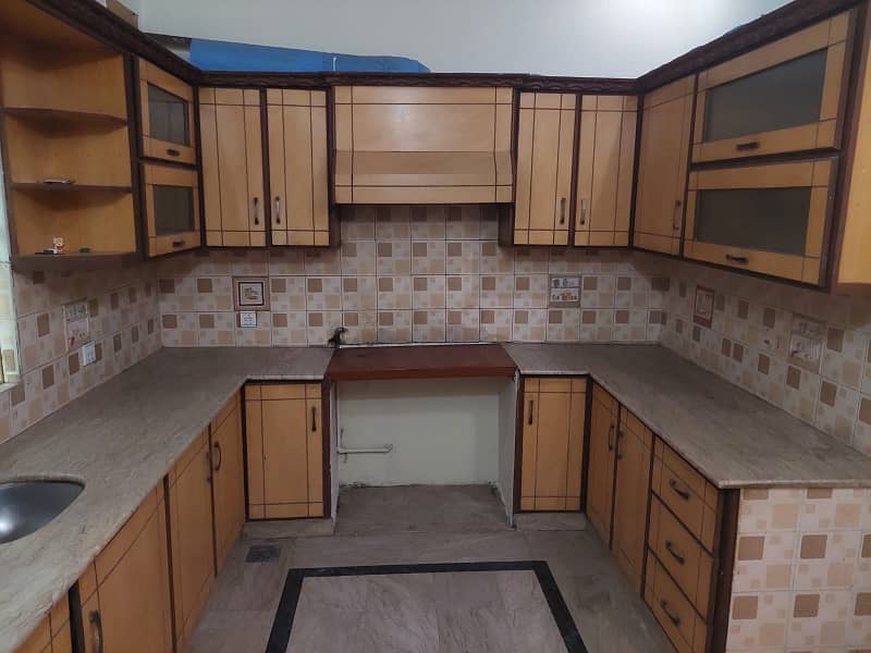 Upper Portion Available For Rent 7