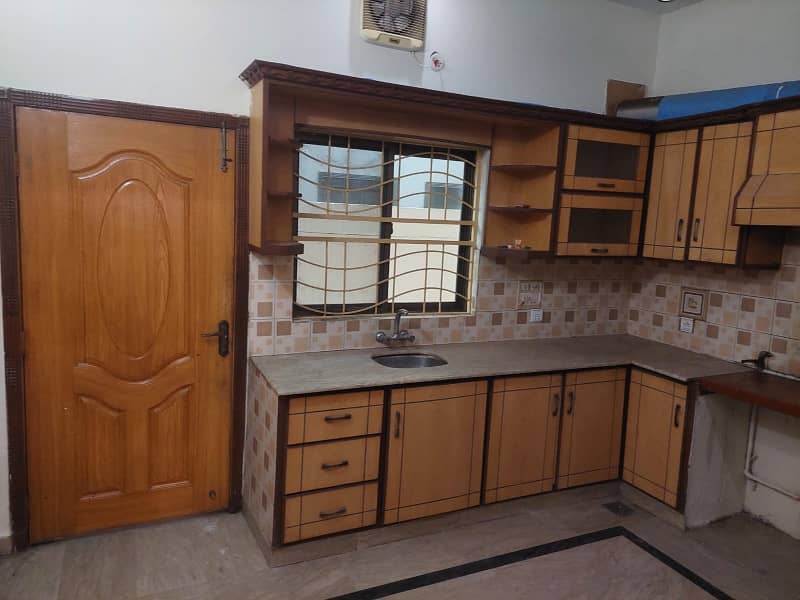 Upper Portion Available For Rent 15