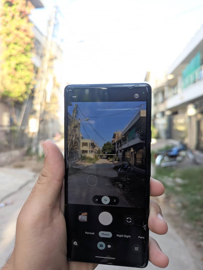 Google Pixel 6a 1