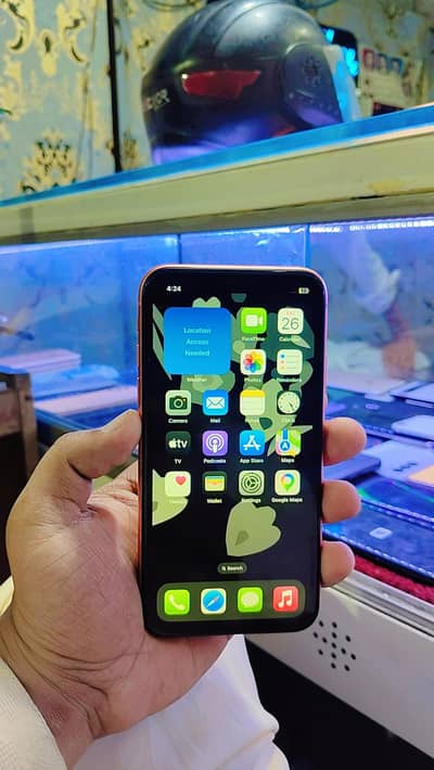 iphone XR 64GB bypas penal chang penal achey wala laga ha