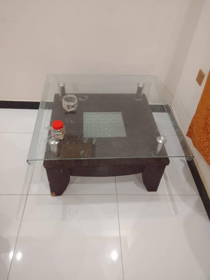 Sofa Set with Centre Table. 3