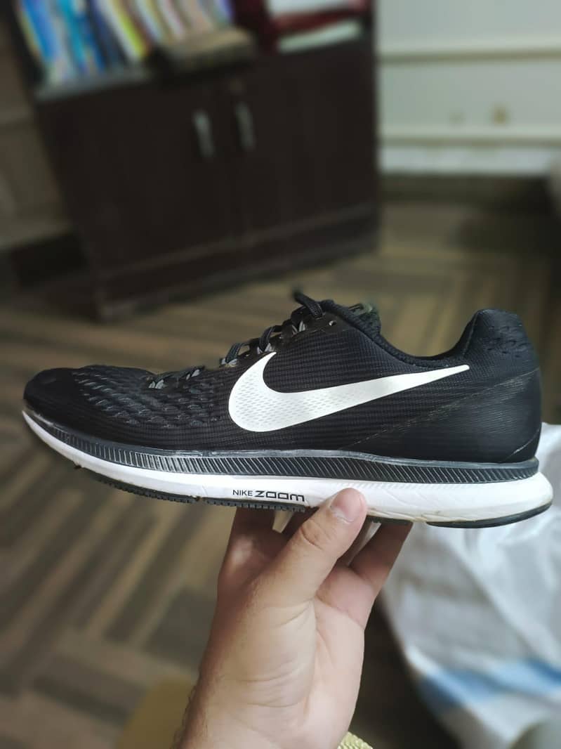 Premium Kicks 10