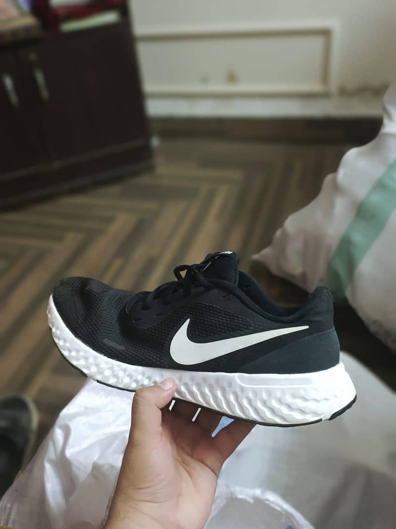 Premium Kicks 11