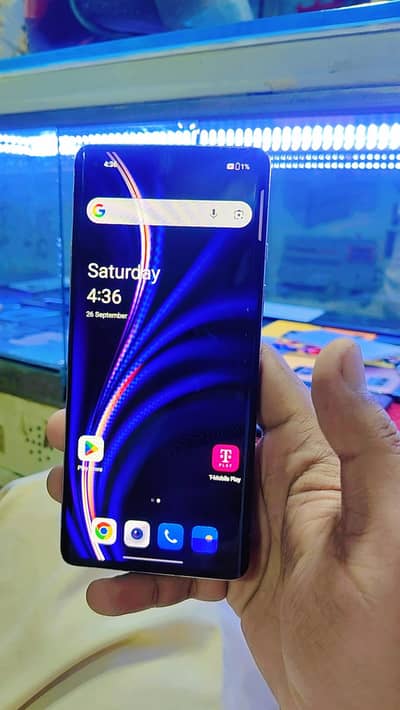 one plus 8 ha 90  fps pubg wala 8GB 128GB finger of penal me shade