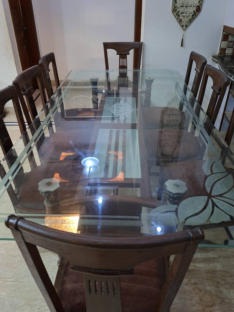 Dinning Table 0