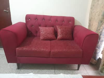 Brand New 3-Piece Sofa set and a table (10/10 Condition) - Maroon