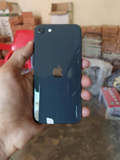 Apple iPhone SE