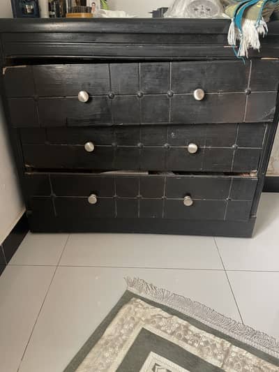 Drawer for urgent sell