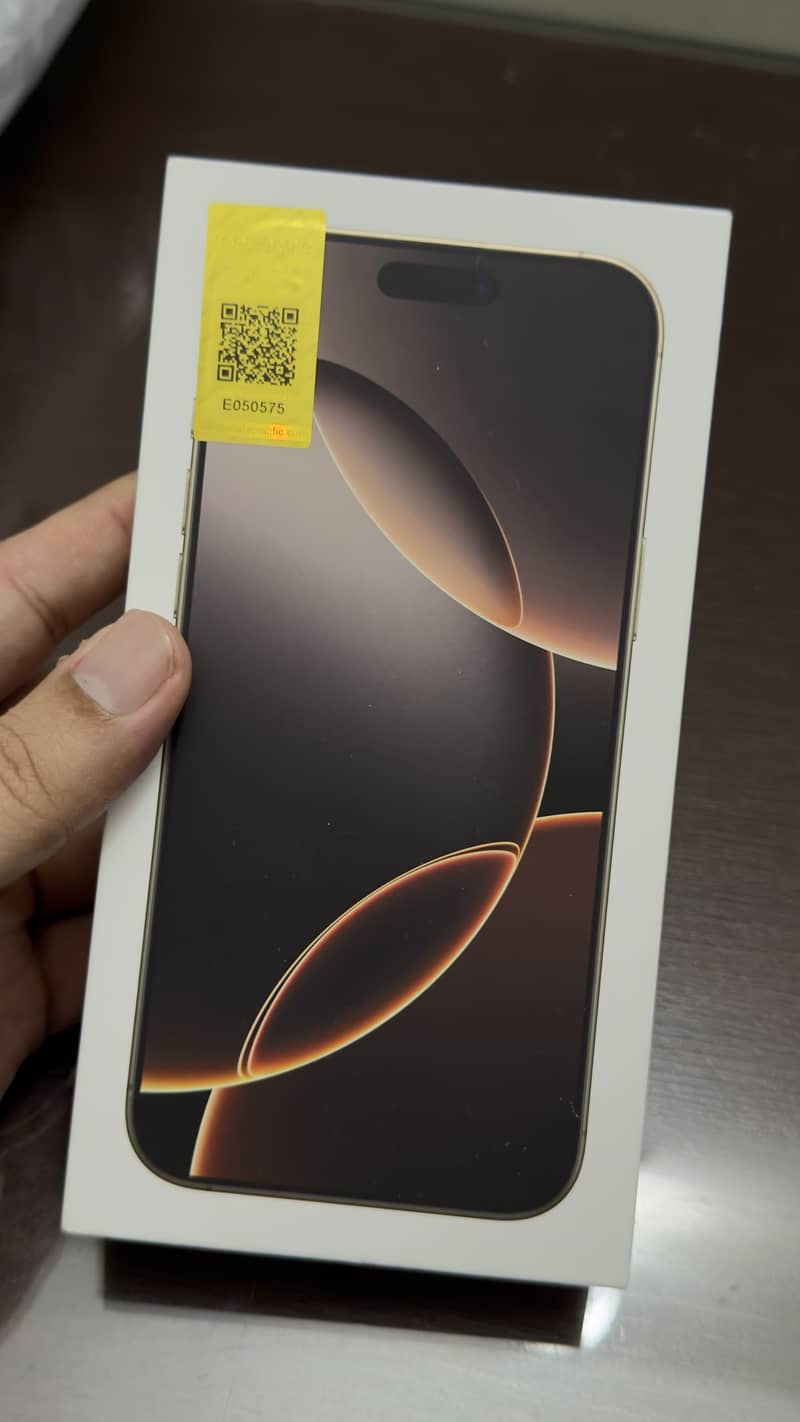 Apple iPhone 16 Pro Max 1