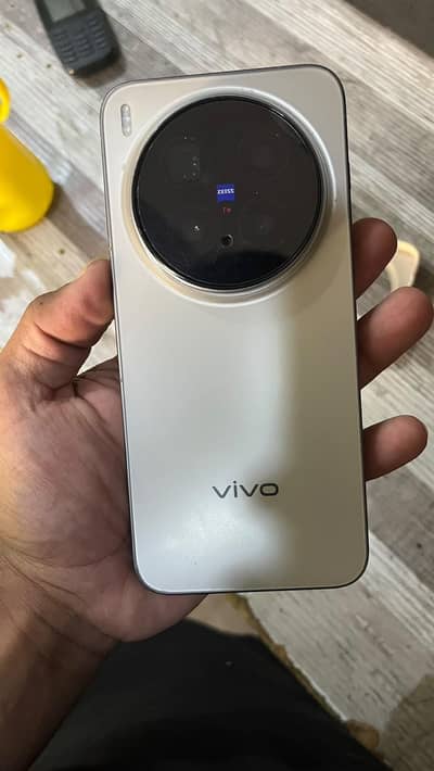 Vivo x300 pro official PTA 12/256 under warranty