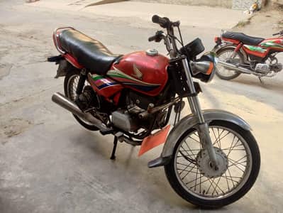 Honda CD100 very good condition fsd nbr
