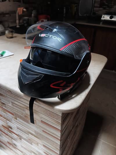 Vector  Flipflop Helmet