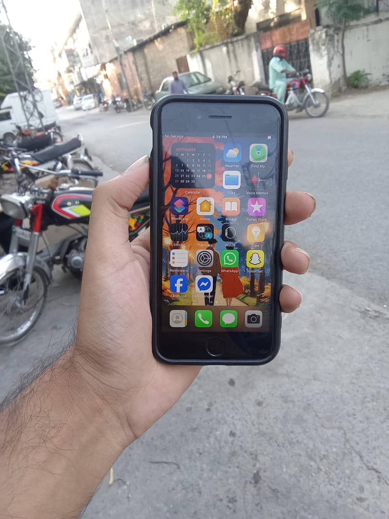 Apple iPhone 7 8