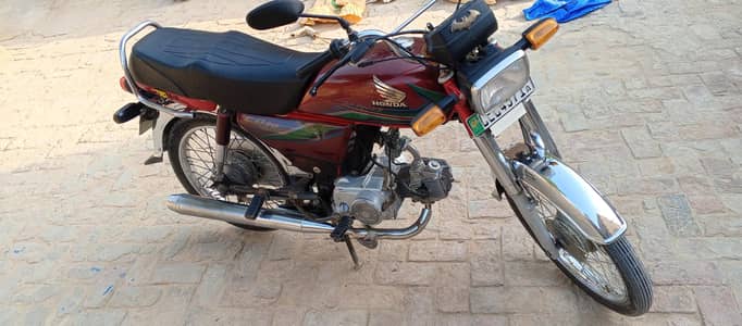 Honda Cd 70 2017 Model for sale in Bahwalpur
