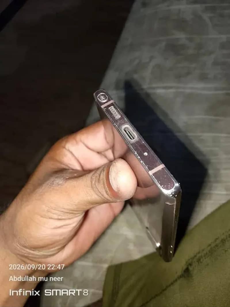 Samsung Mobile Note 20 4