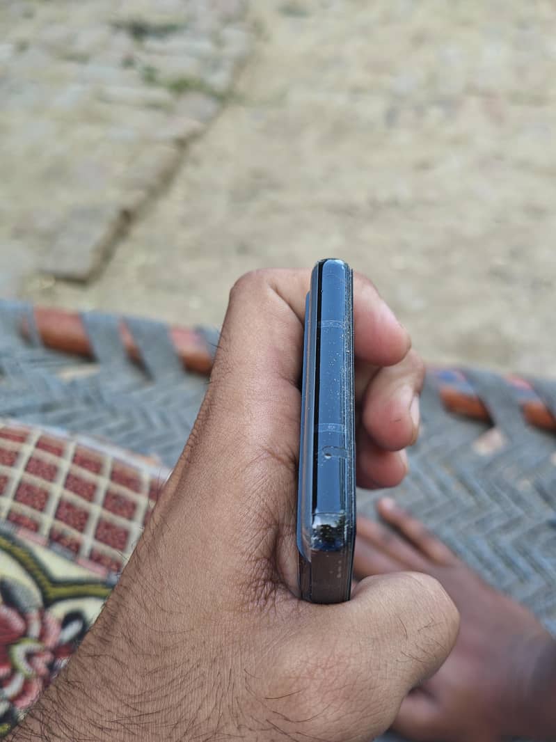 Google Pixel 6a 3