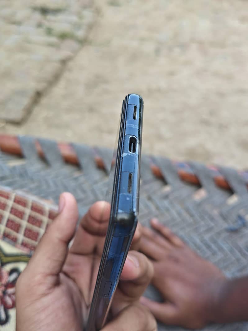 Google Pixel 6a 4