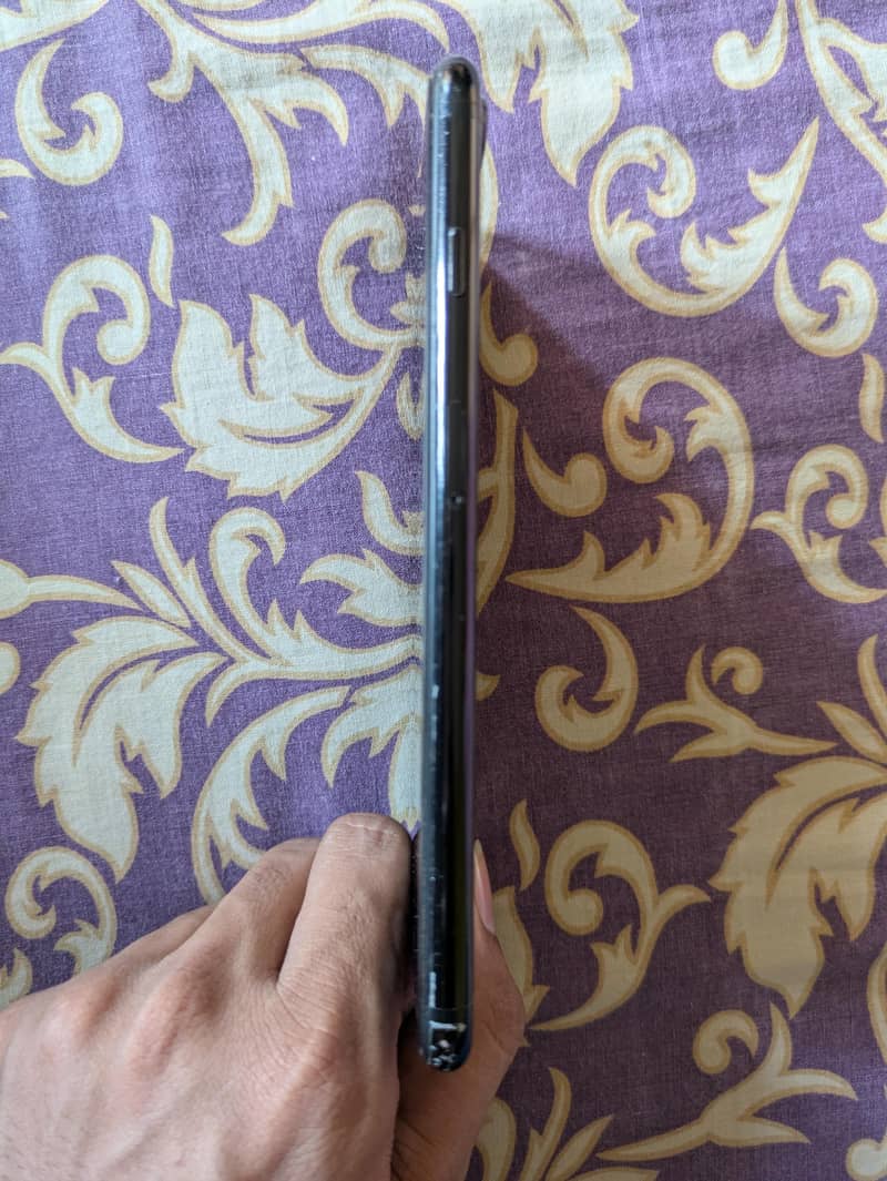 Apple iPhone 7 Plus 1