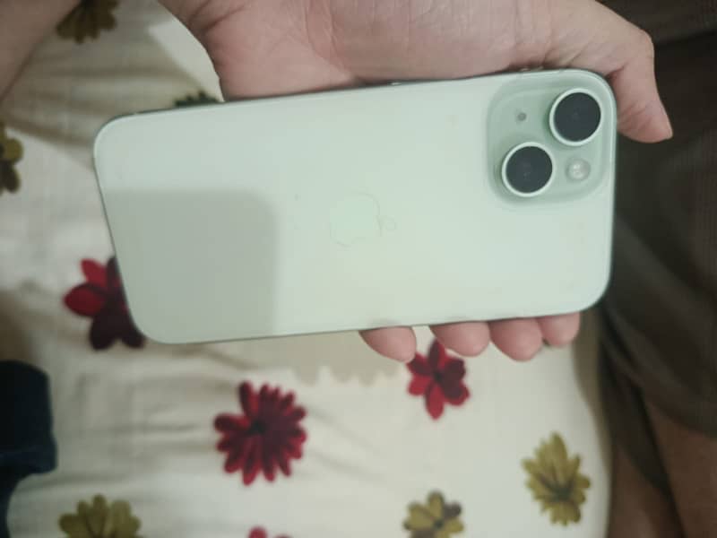 Apple iPhone 15 0